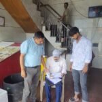 शहर में मीट की दुकानों का निरीक्षण, चेतावनी के साथ साफ-सफाई का पढ़ाया पाठ