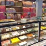 रक्षाबंधन को लेकर हरकत में fda, मिठाई की दुकानों पर सैंपलिंग की कार्रवाई