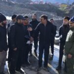 मुख्य सचिव श्री आनन्द बर्द्धन ने केदारनाथ यात्रा व्यवस्थाओं का लिया जायजा, पुनर्निर्माण कार्यों और यात्रियों की सुविधाओं का किया निरीक्षण