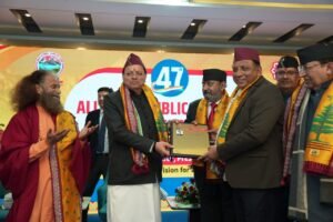 सुशासन में उत्कृष्टता के लिए ias बंशीधर तिवारी को राष्ट्रीय सम्मान, मुख्यमंत्री धामी ने किया सम्मानित*