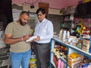 07 खाद्य पदार्थों के नमूने जॉच हेतु लिए